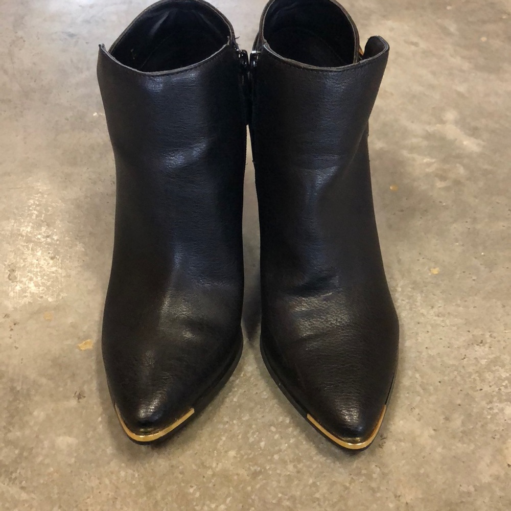 Guess leather booties
